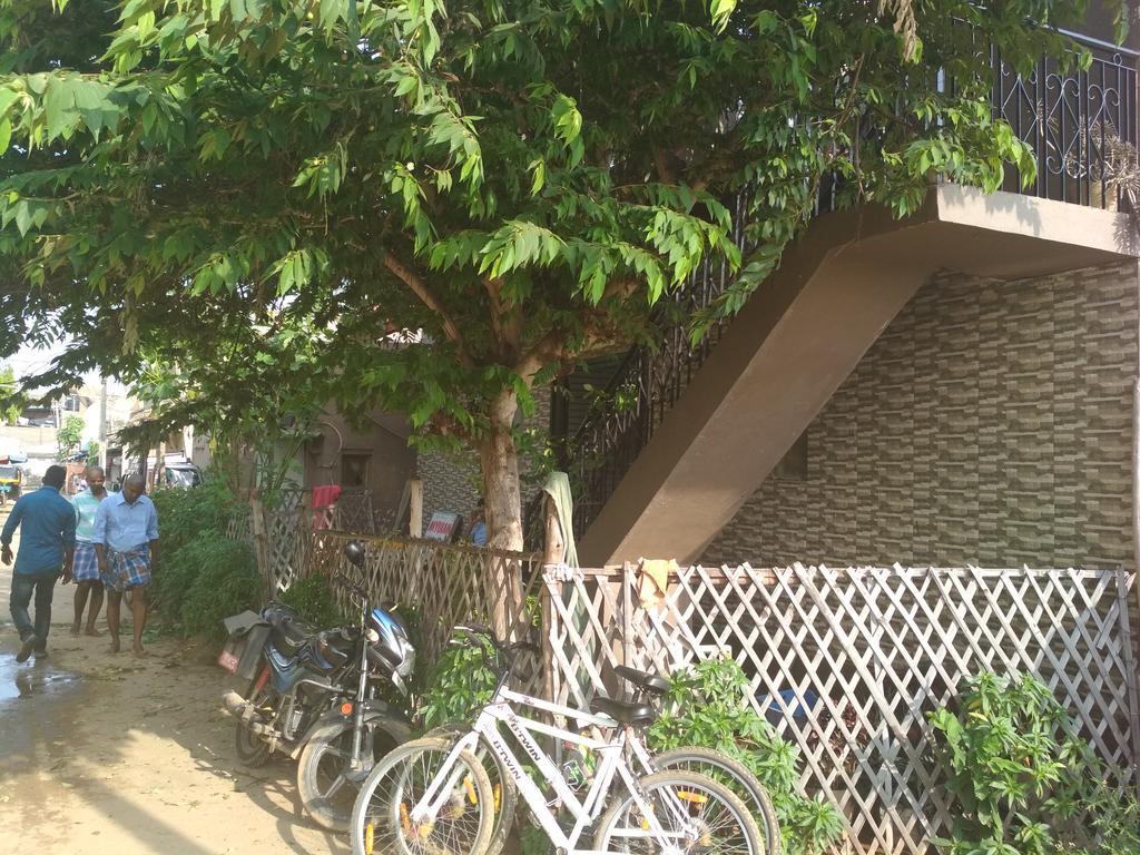 Mayuram Homestay Хампи Екстериор снимка