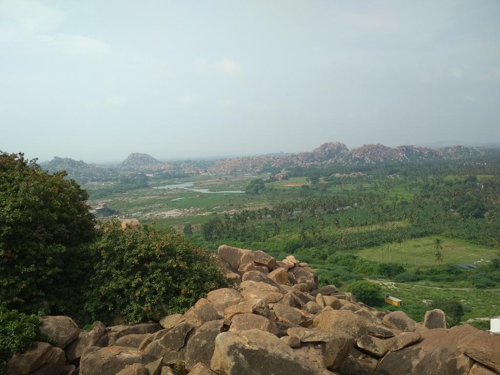 Mayuram Homestay Хампи Екстериор снимка